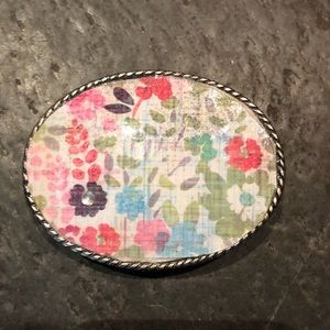 Beautiful floral print belt buckle